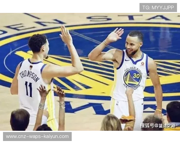 英超中后场组合获赞为本赛季最佳防线思路 英超中后场组合获赞为本赛季最佳防线思路